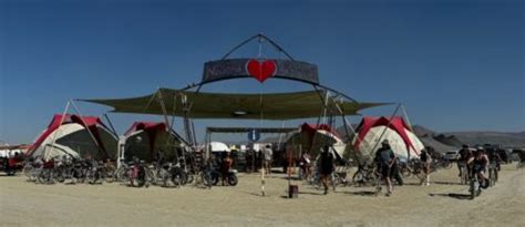 naked burning man 2023|BurningManNudes 